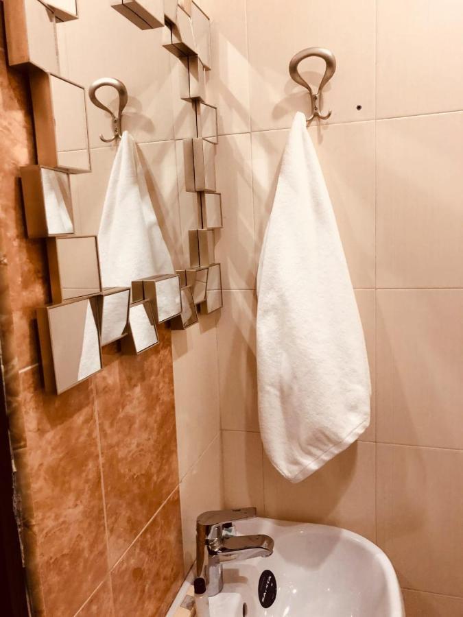 It Hotel Tumanyan Street Ереван Екстериор снимка