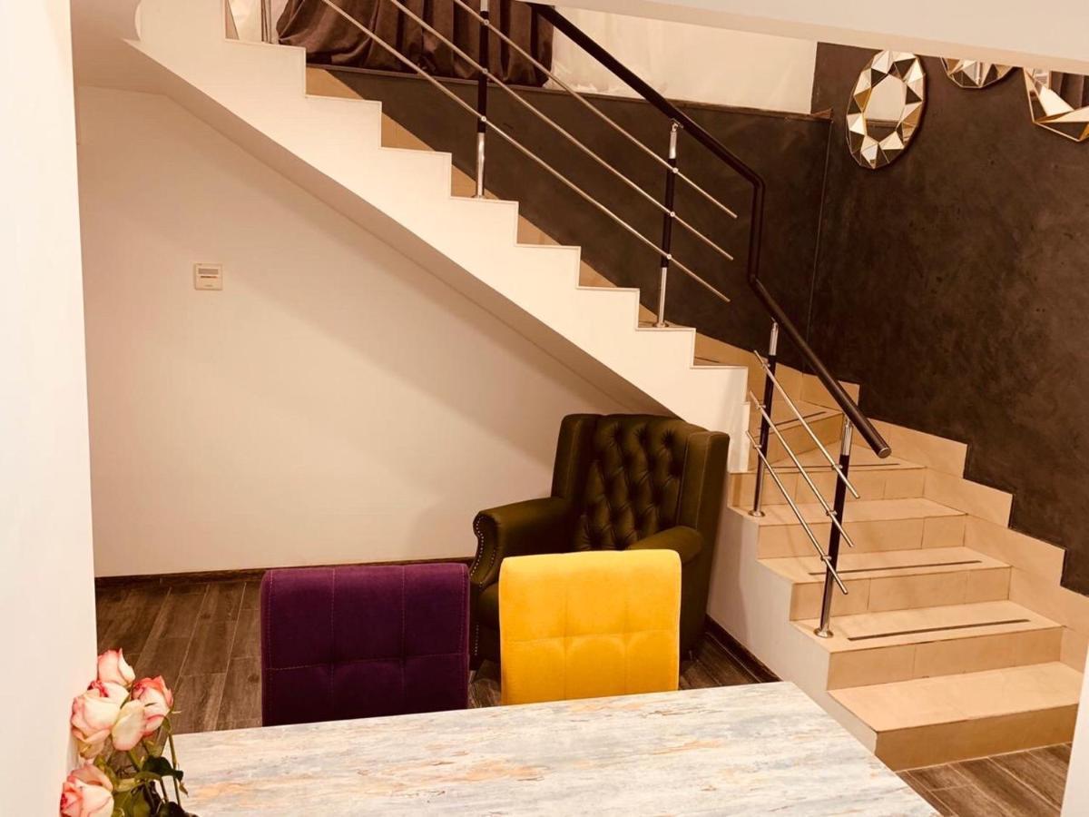 It Hotel Tumanyan Street Ереван Екстериор снимка
